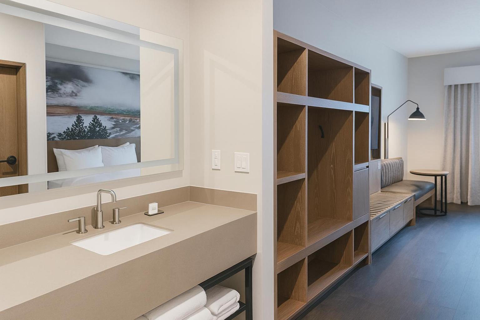Queen Room with Shower only